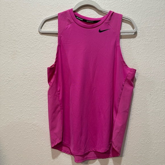 Nike Tank Top - Picture 1 of 3